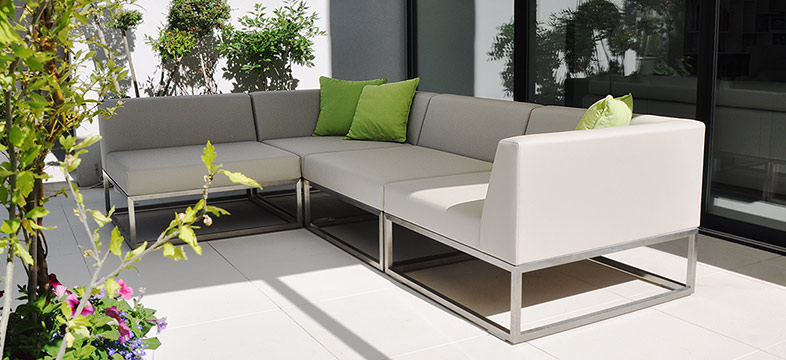 Outdoor lounge upholstered furniture 